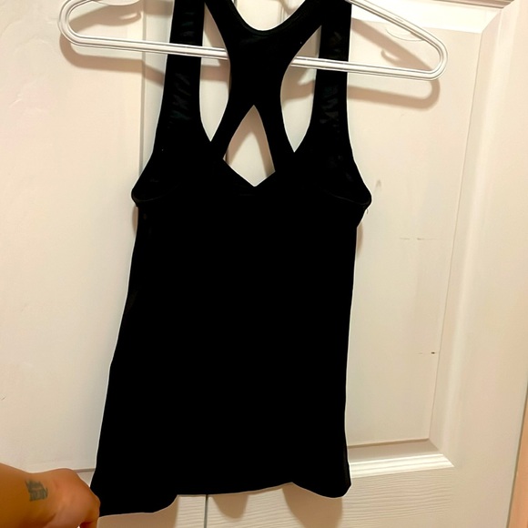 Nike Athletic Top - Picture 4 of 4